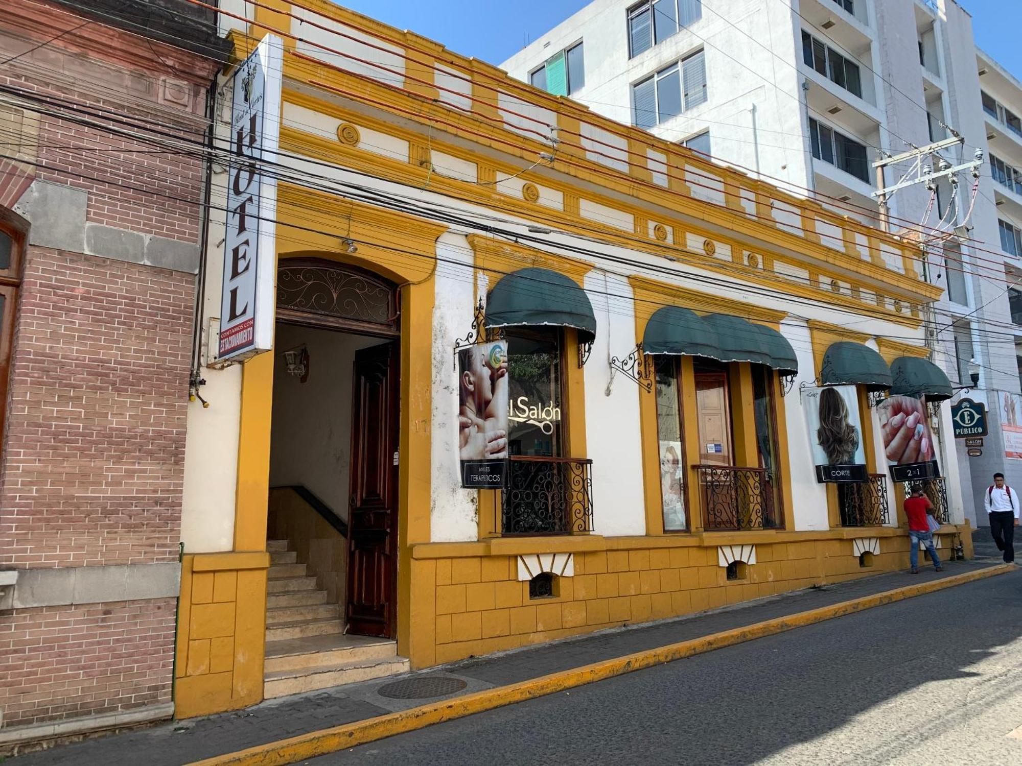 Oyo Hotel Real De Cortas Xalapa Exterior foto